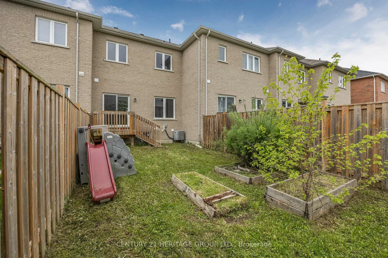 129, Taucar, Bradford, Bradford West Gwillimbury