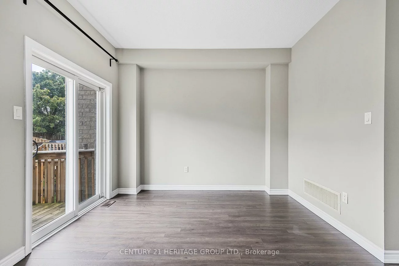 129, Taucar, Bradford, Bradford West Gwillimbury