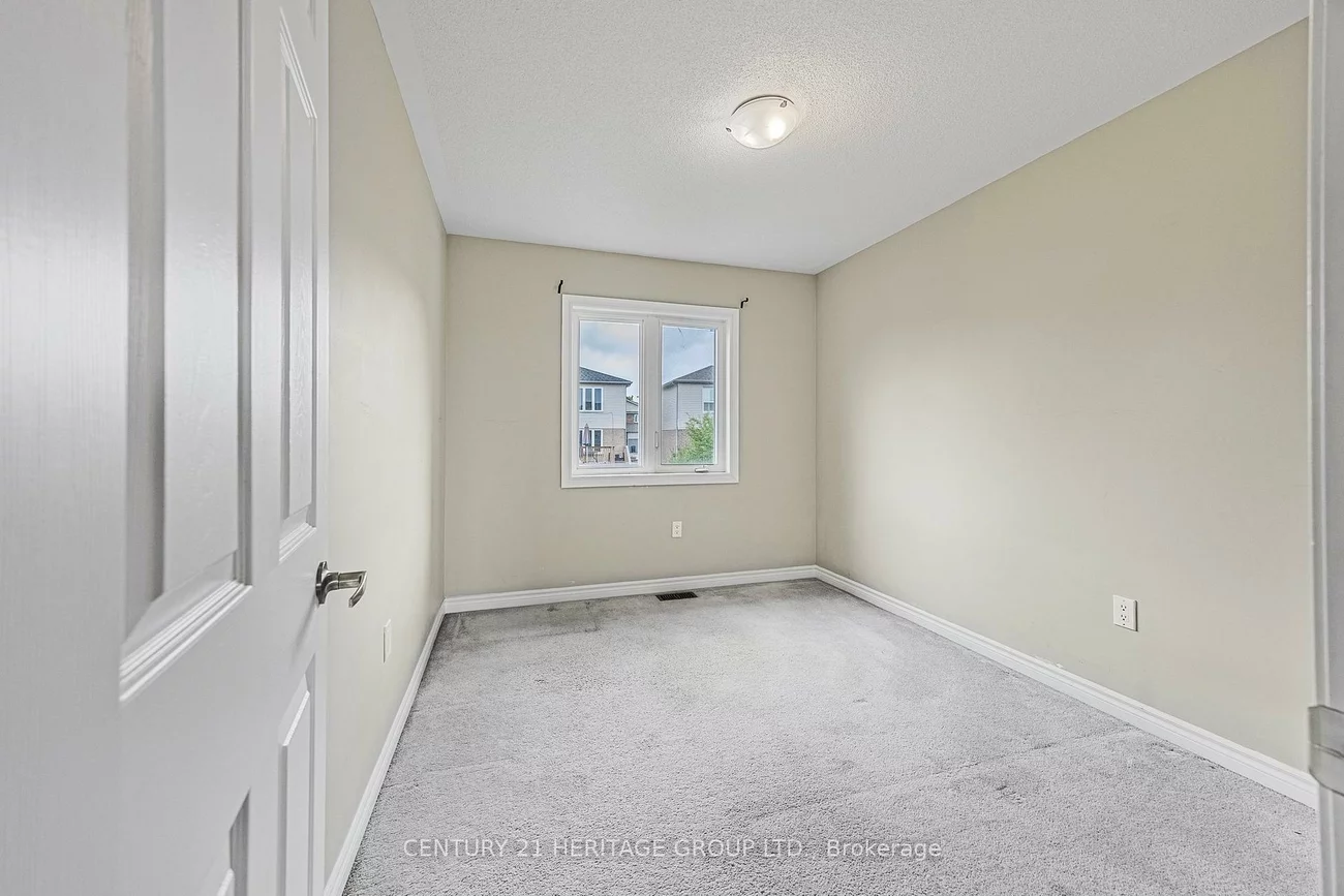 129, Taucar, Bradford, Bradford West Gwillimbury