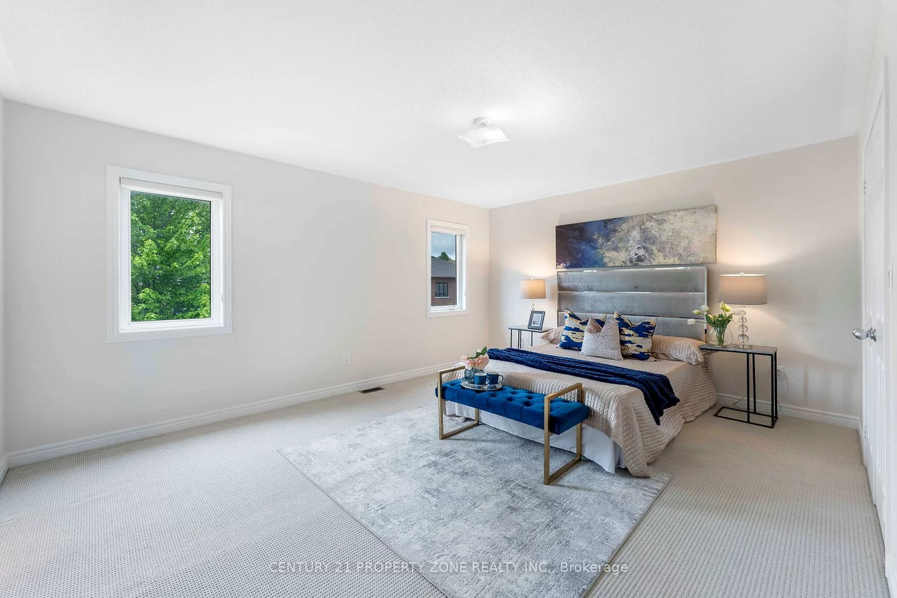 9, Booth, Bradford, Bradford West Gwillimbury