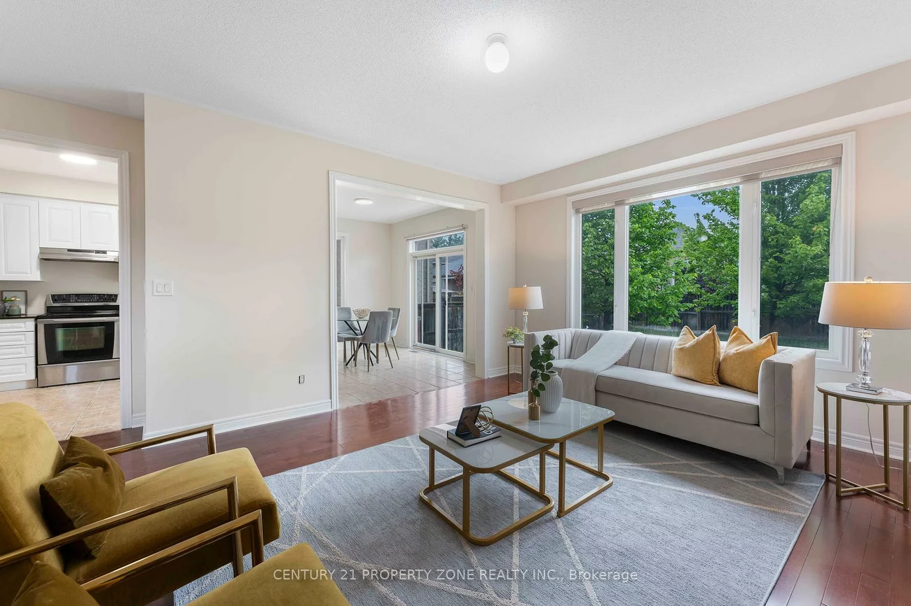 9, Booth, Bradford, Bradford West Gwillimbury