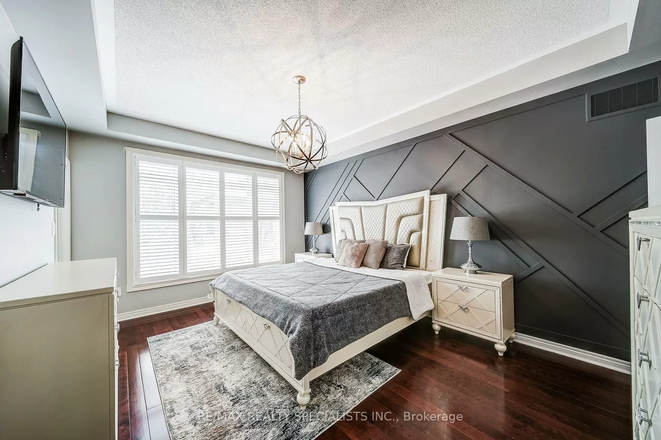81, Corwin, Bradford, Bradford West Gwillimbury