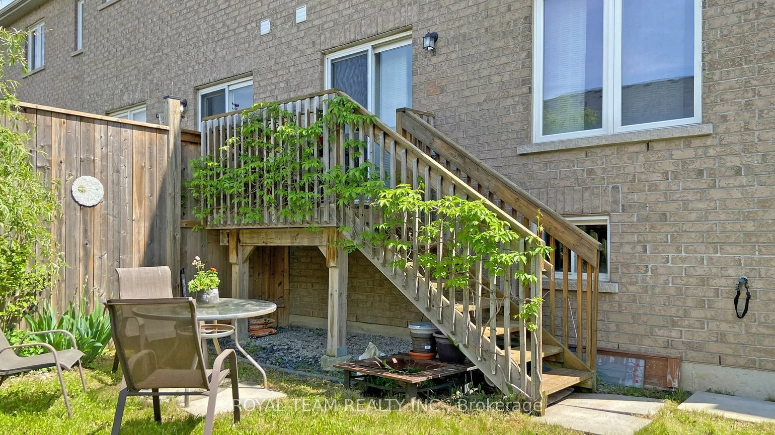 12, Luisa, Bradford, Bradford West Gwillimbury