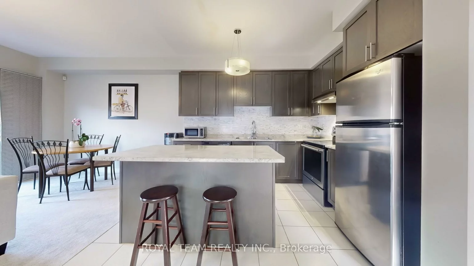 12, Luisa, Bradford, Bradford West Gwillimbury