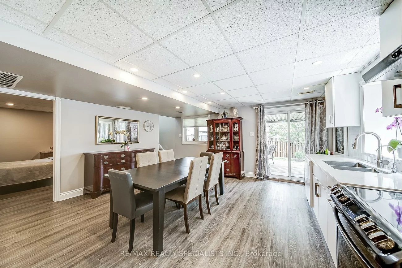 8, Wyman, Bradford, Bradford West Gwillimbury