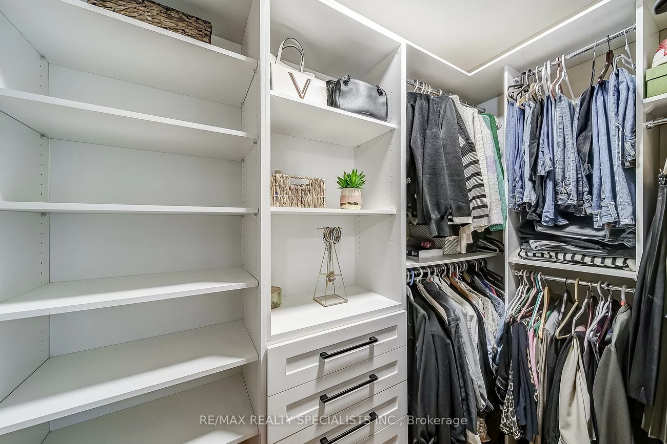 8, Wyman, Bradford, Bradford West Gwillimbury