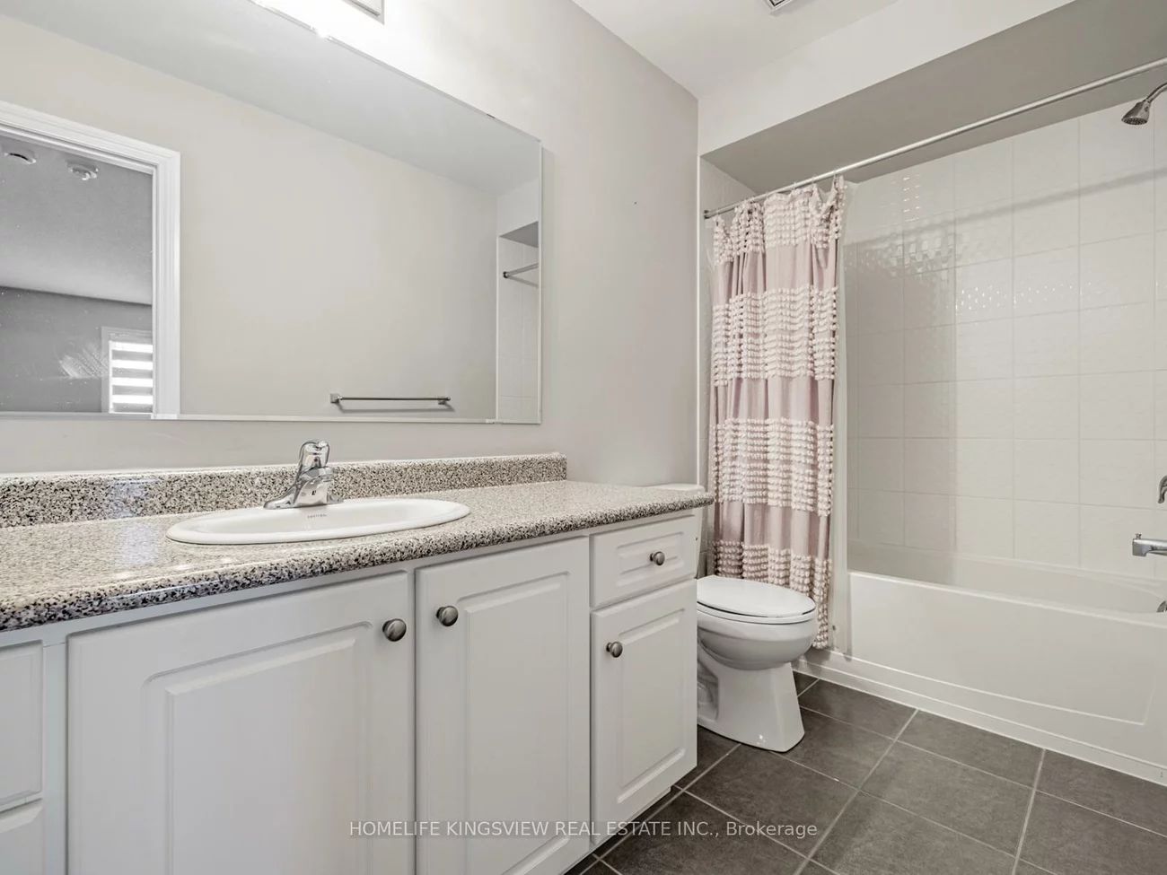 105, Hopkins, Bradford, Bradford West Gwillimbury