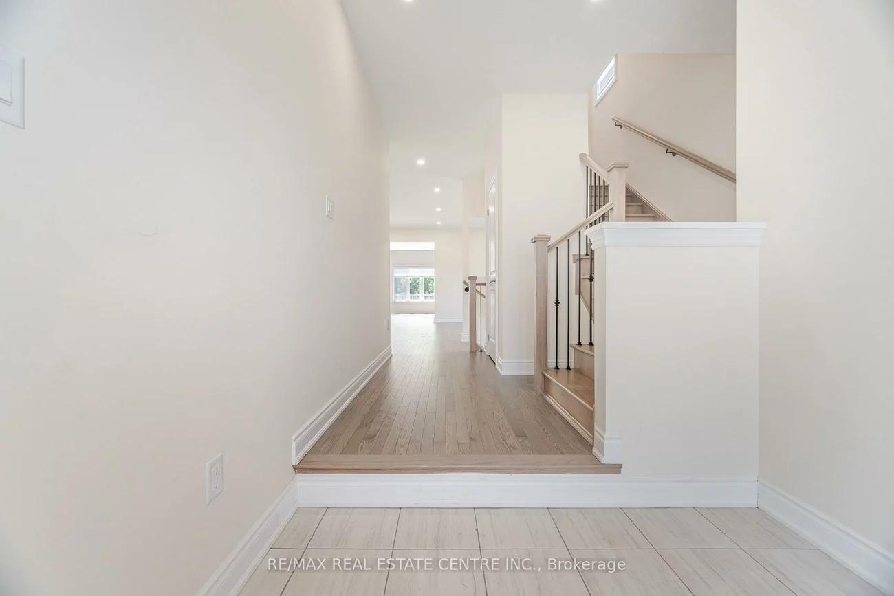 114, Heritage, Bradford, Bradford West Gwillimbury