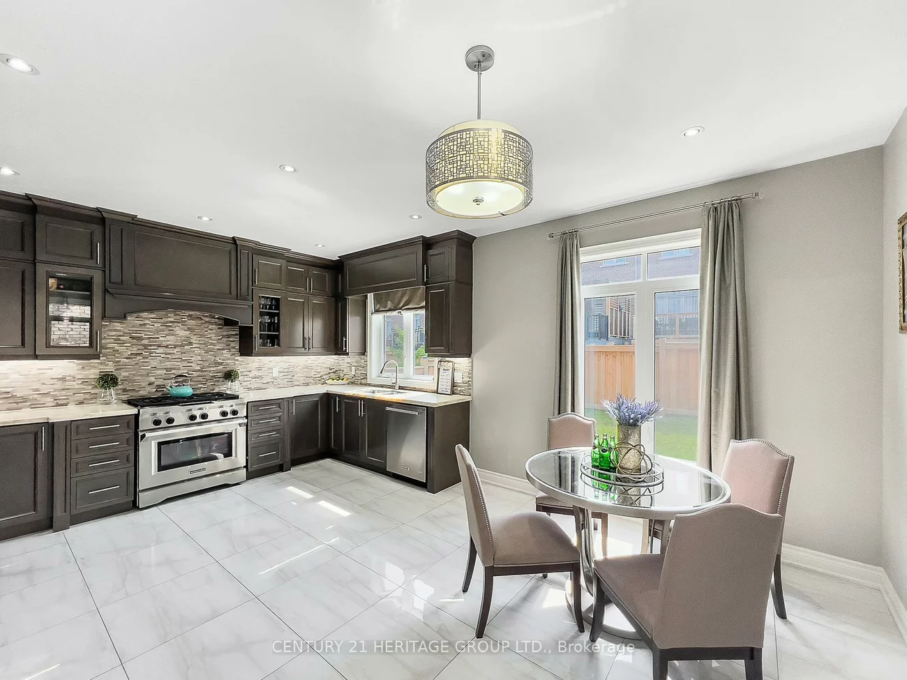 20, Barrow, Bradford, Bradford West Gwillimbury