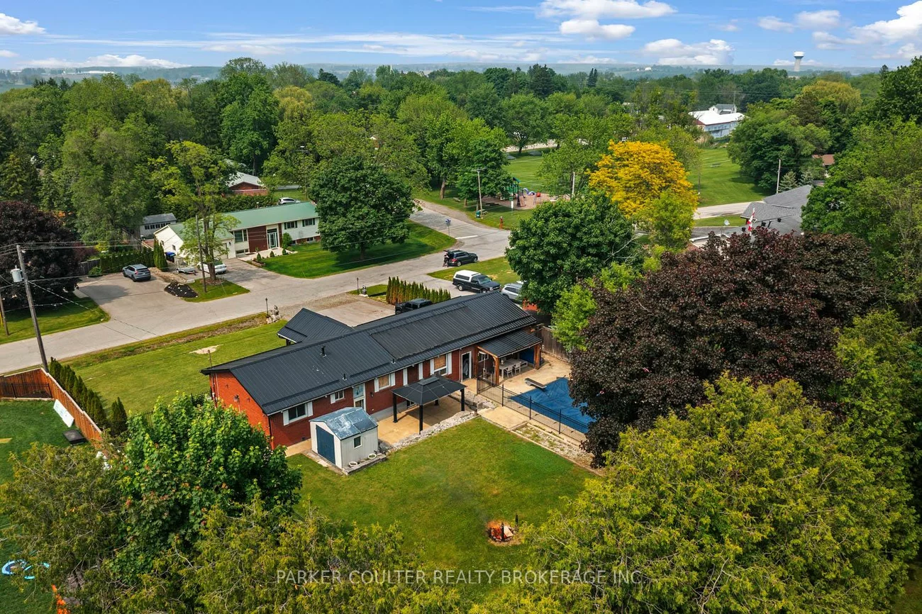 8, Park, Bond Head, Bradford West Gwillimbury