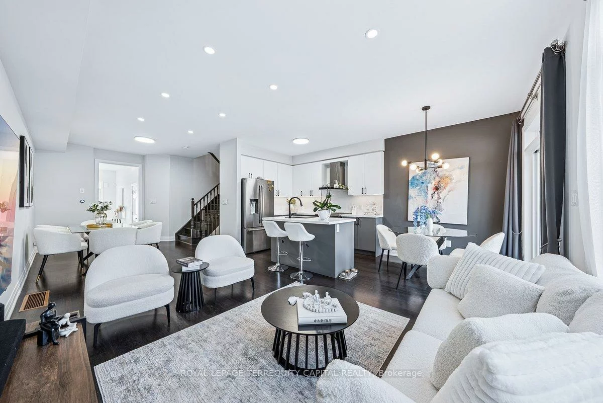 45, Webb, Bradford, Bradford West Gwillimbury