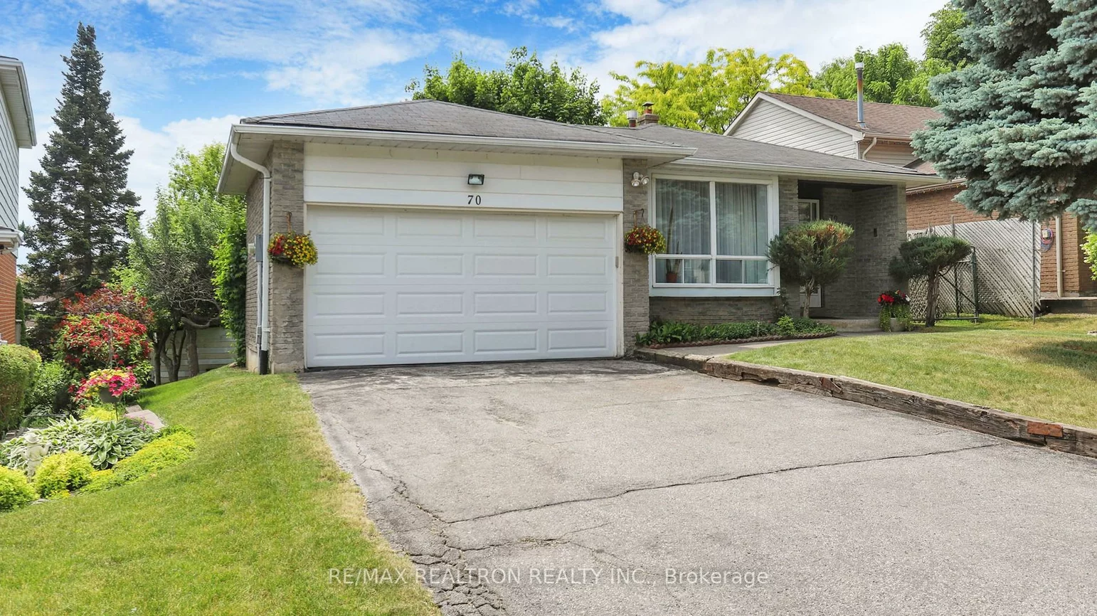 70, Porter, Bradford, Bradford West Gwillimbury
