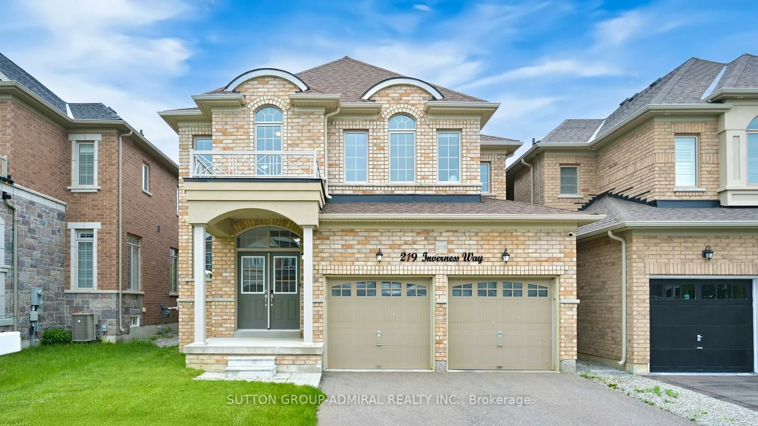 219, Inverness, Bradford, Bradford West Gwillimbury
