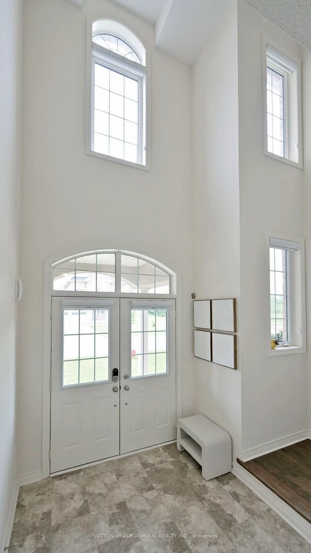219, Inverness, Bradford, Bradford West Gwillimbury