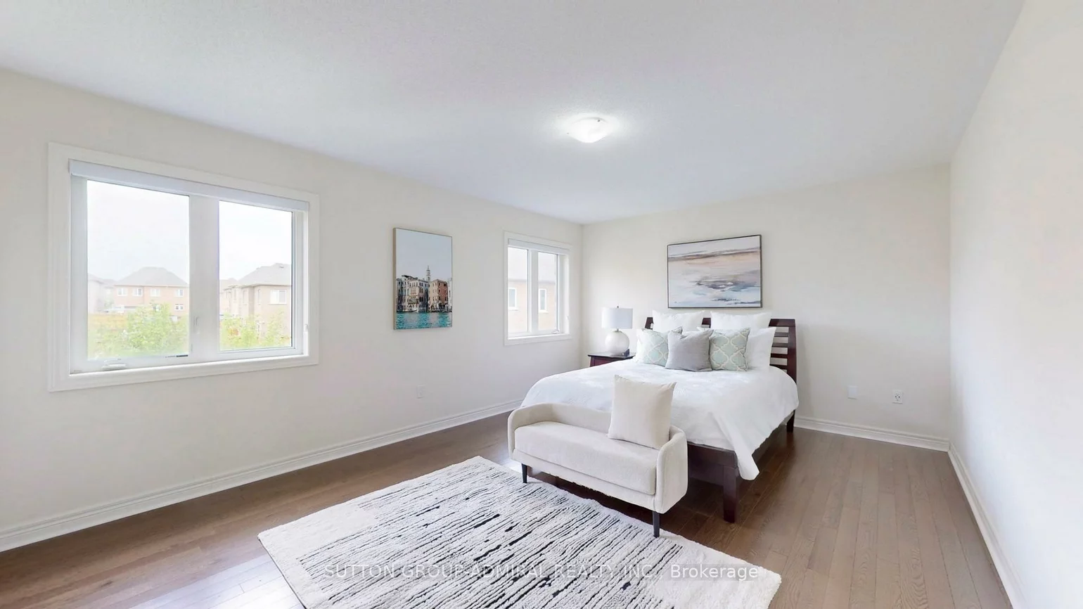 219, Inverness, Bradford, Bradford West Gwillimbury