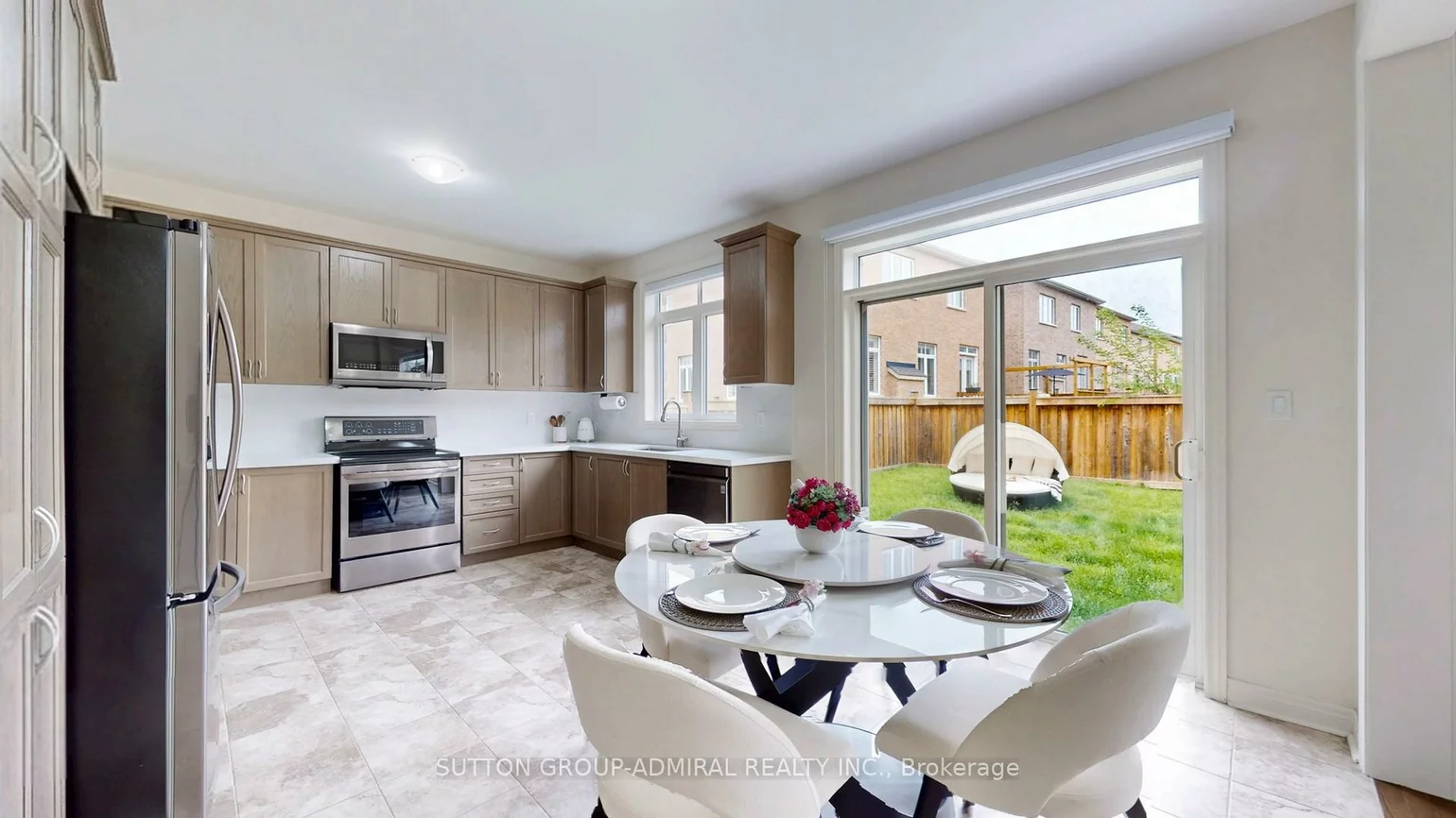 219, Inverness, Bradford, Bradford West Gwillimbury