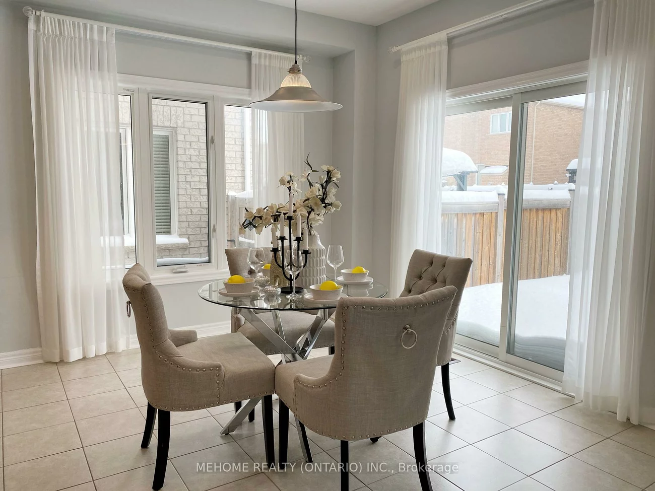 138, Romanelli, Bradford, Bradford West Gwillimbury