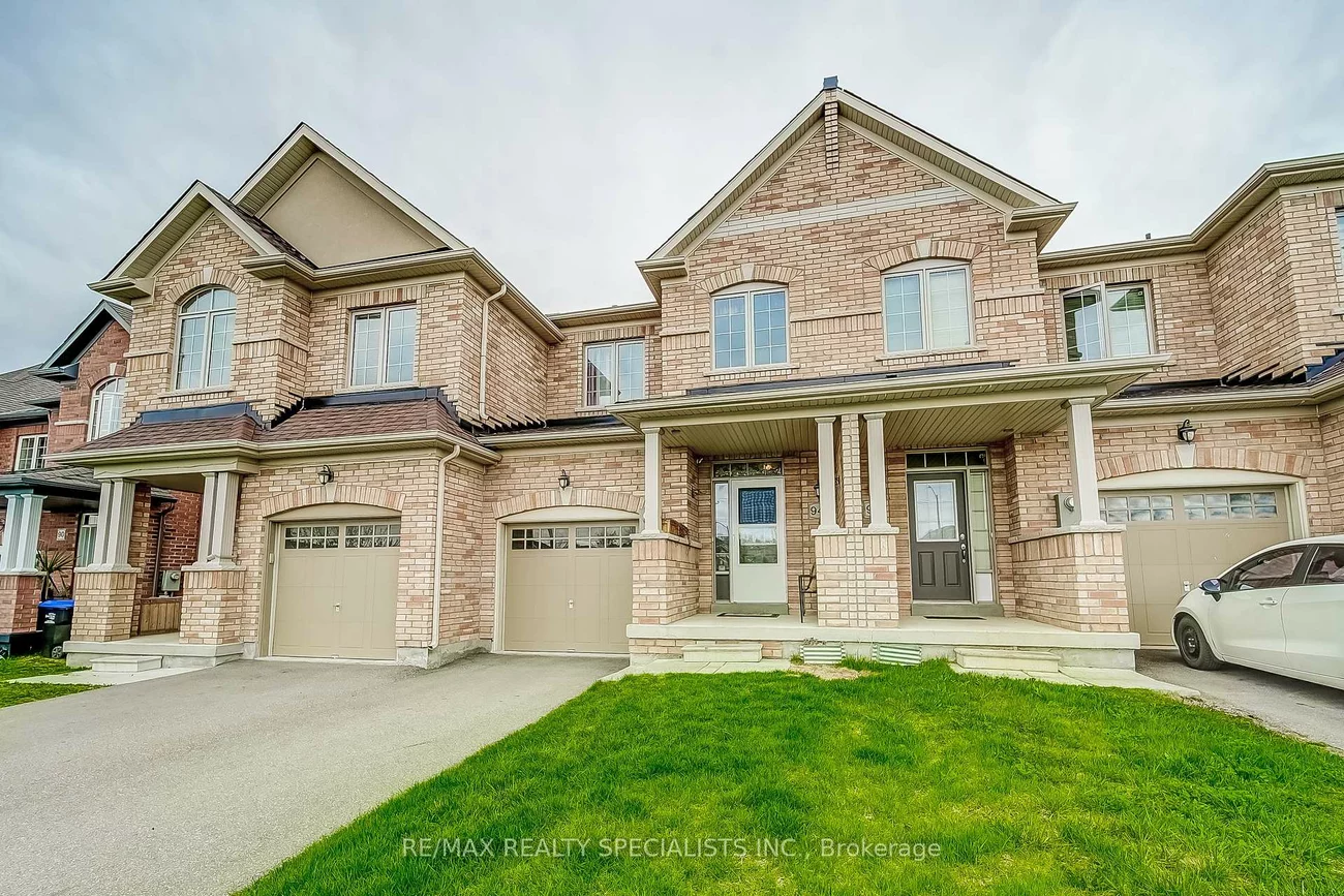 94, Fortis, Bradford, Bradford West Gwillimbury