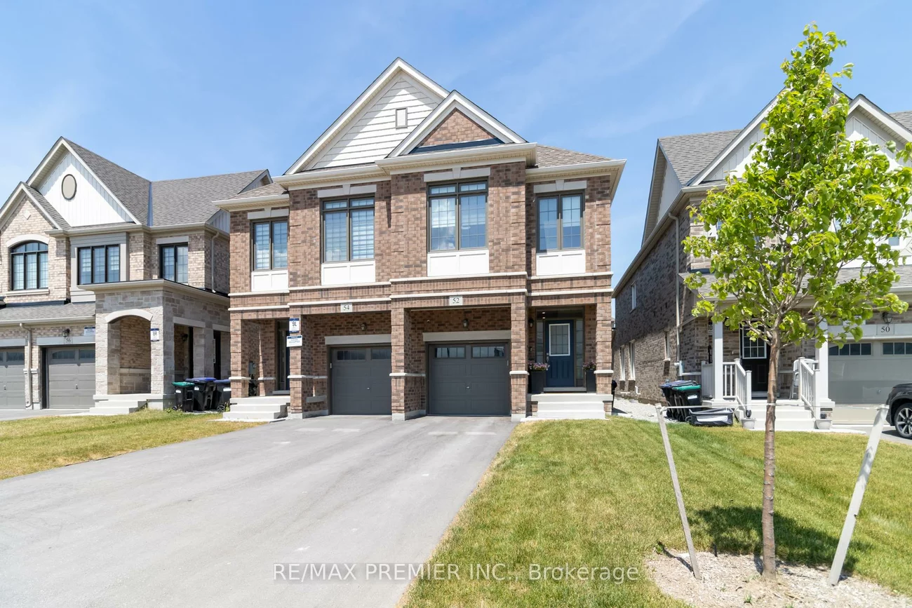 52, Montrose, Bradford, Bradford West Gwillimbury