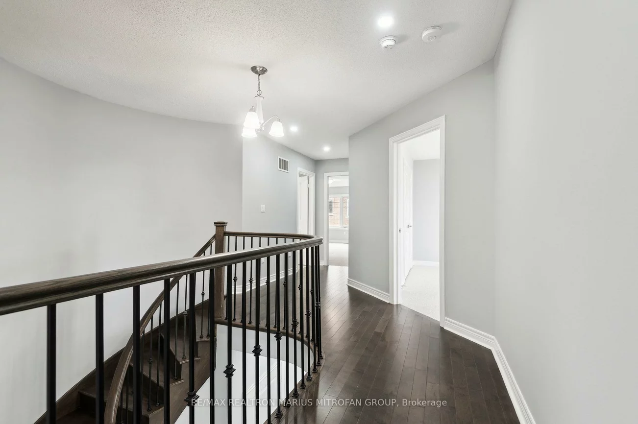 227, Inverness, Bradford, Bradford West Gwillimbury