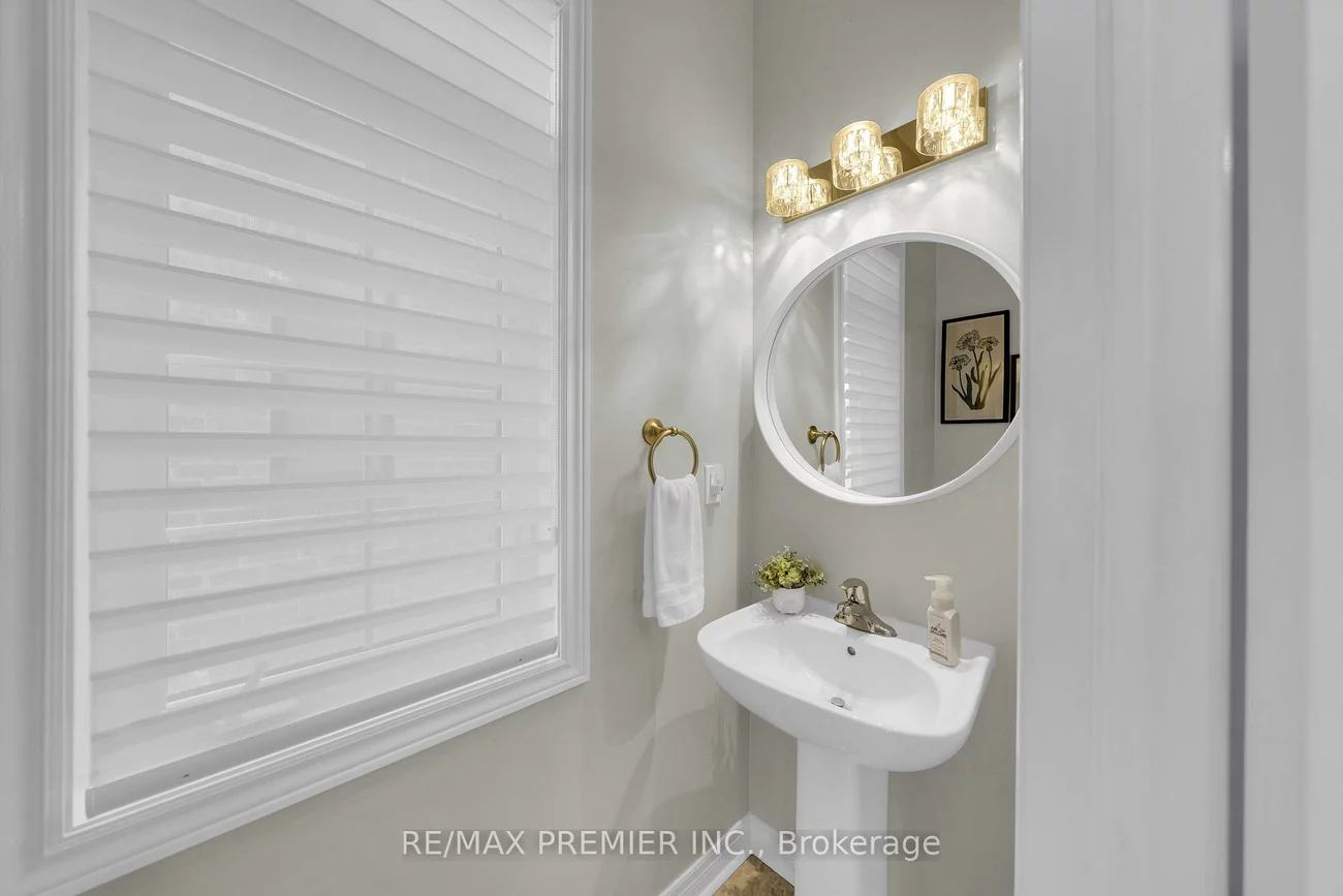 297, Inverness, Bradford, Bradford West Gwillimbury