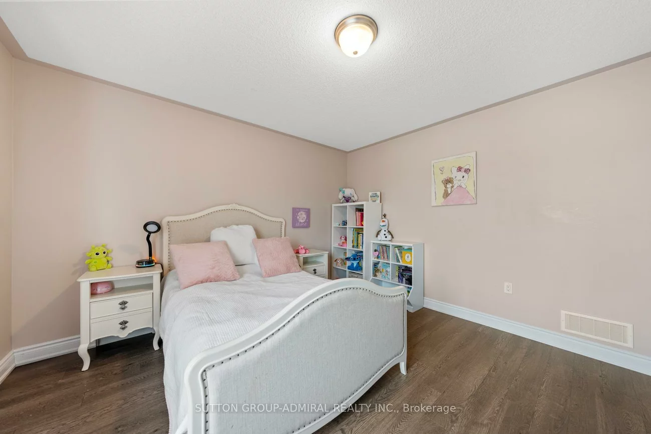 186, Romanelli, Bradford, Bradford West Gwillimbury