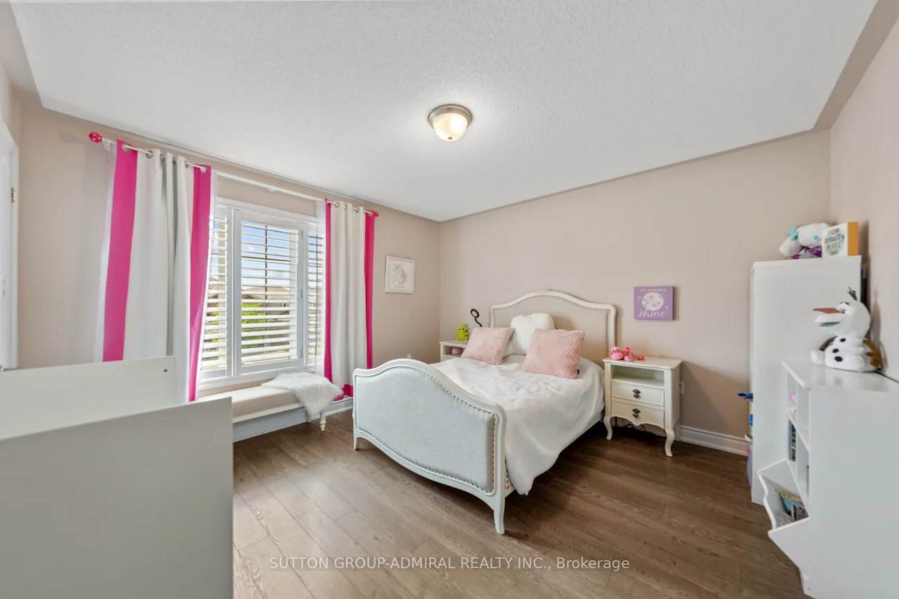 186, Romanelli, Bradford, Bradford West Gwillimbury
