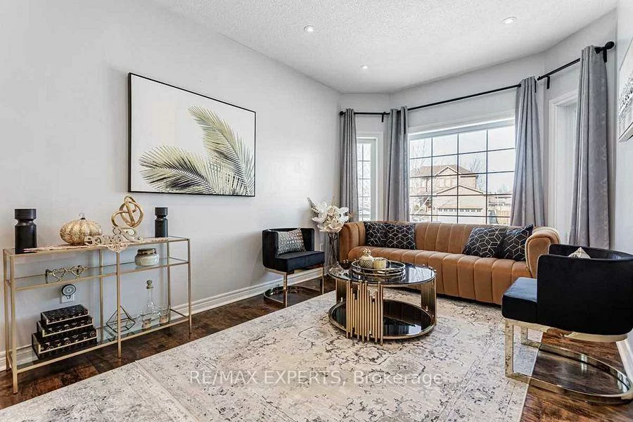 4, Depeuter, Bradford, Bradford West Gwillimbury