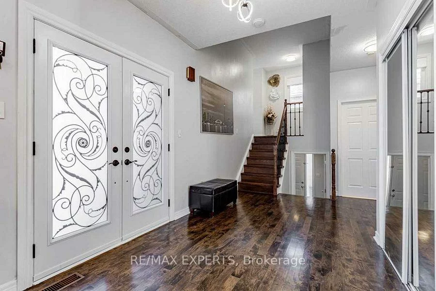4, Depeuter, Bradford, Bradford West Gwillimbury