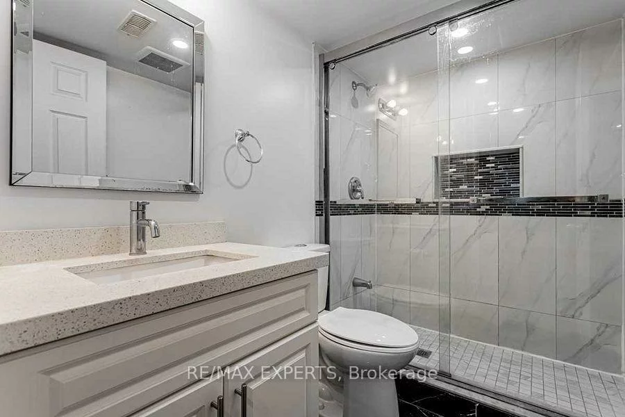 4, Depeuter, Bradford, Bradford West Gwillimbury