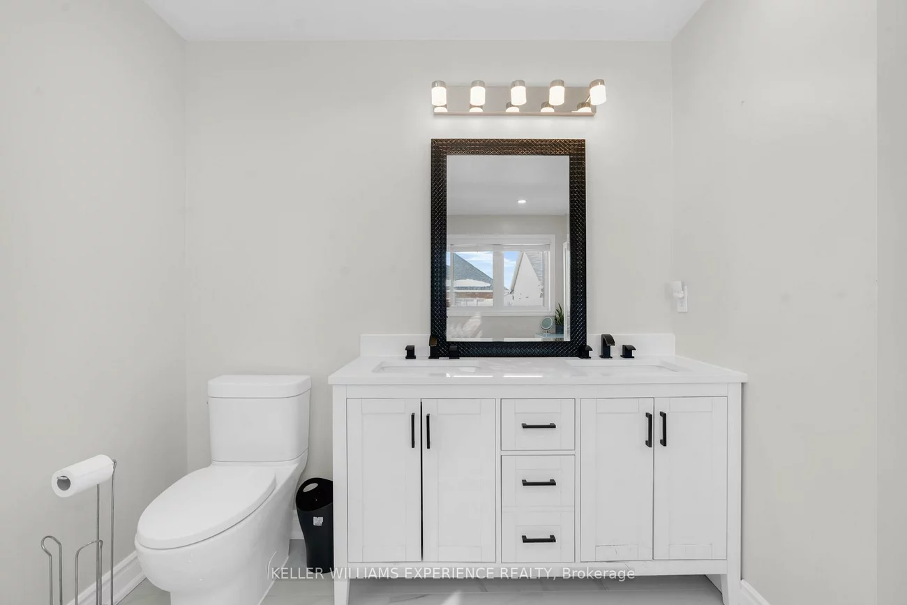 23, Mccann, Bradford, Bradford West Gwillimbury