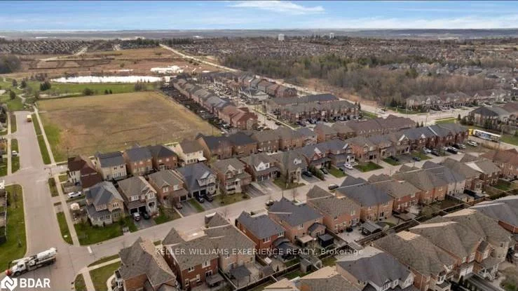 23, Mccann, Bradford, Bradford West Gwillimbury