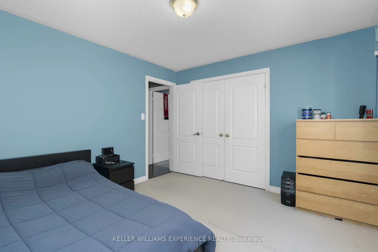 23, Mccann, Bradford, Bradford West Gwillimbury