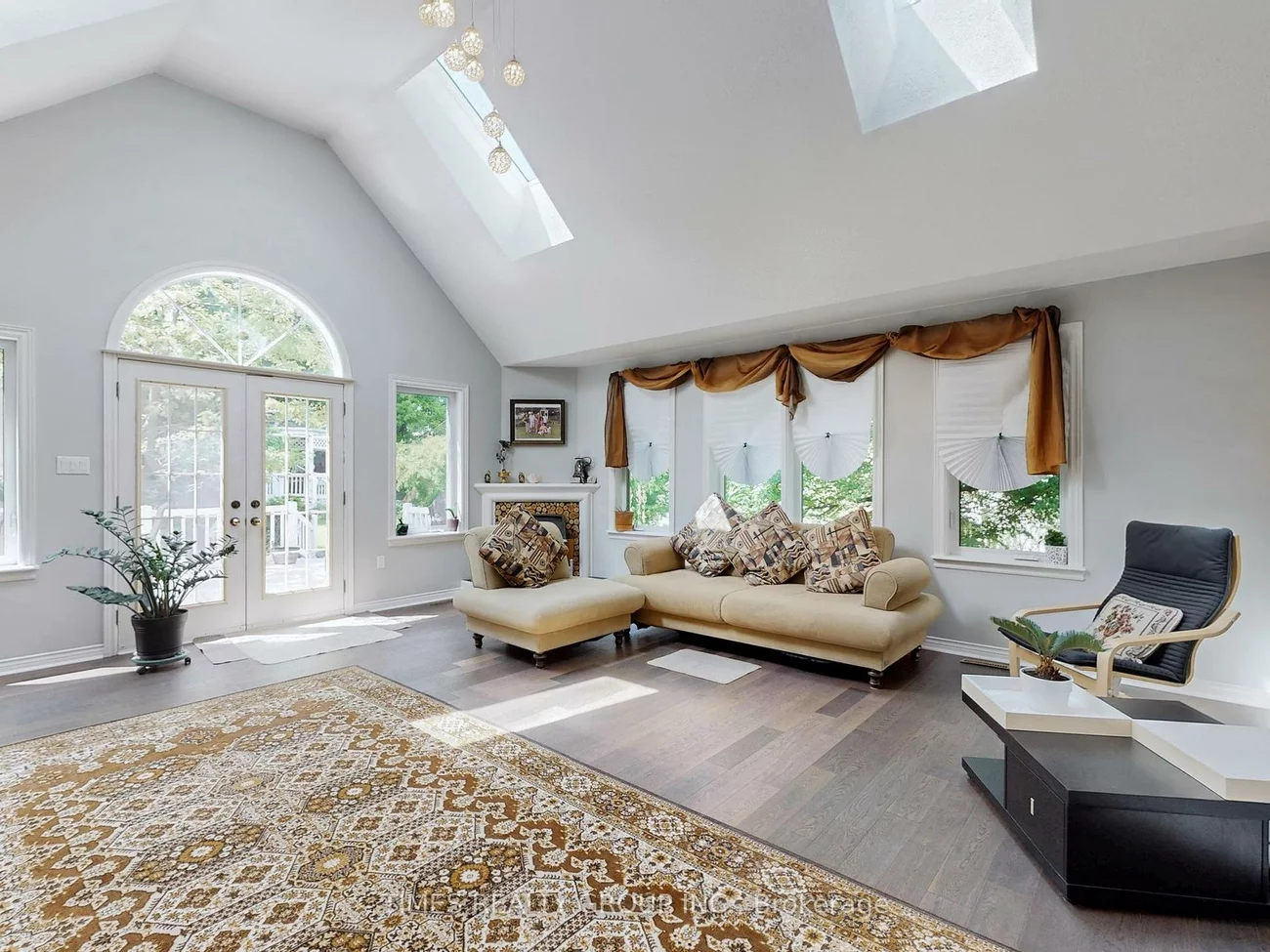50, Depeuter, Bradford, Bradford West Gwillimbury