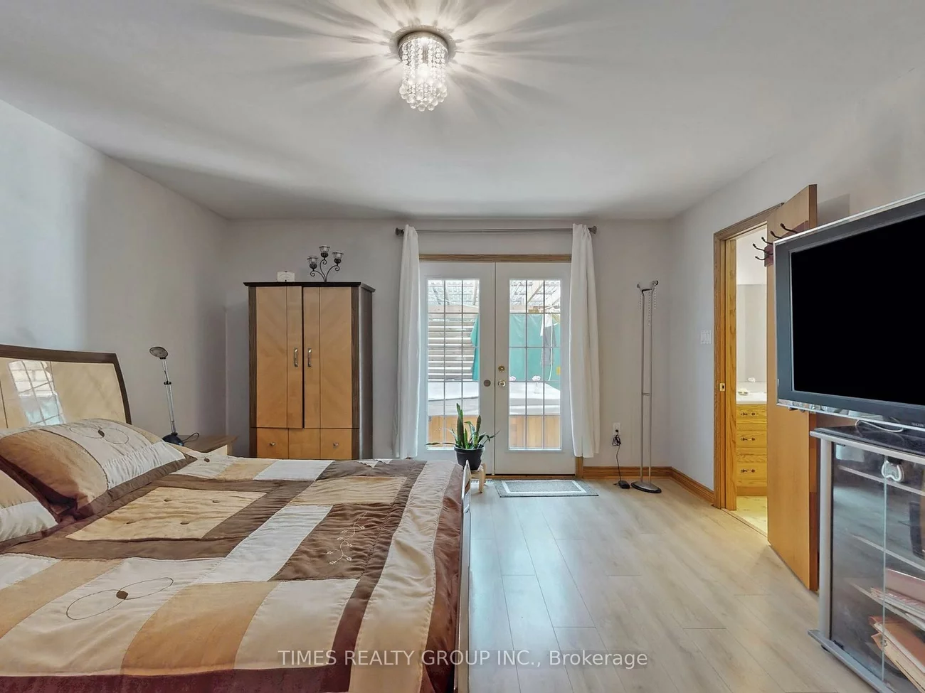 50, Depeuter, Bradford, Bradford West Gwillimbury