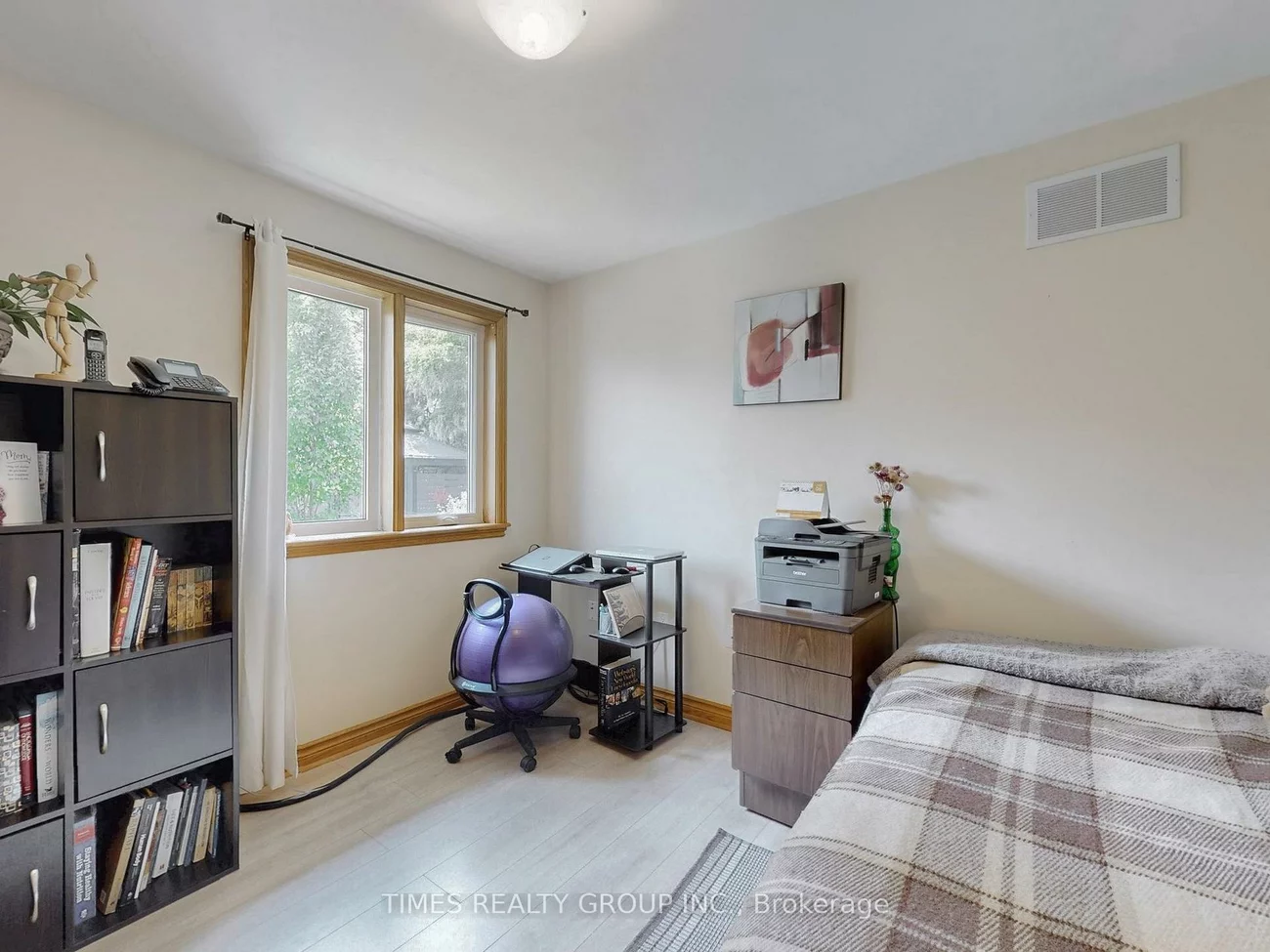 50, Depeuter, Bradford, Bradford West Gwillimbury