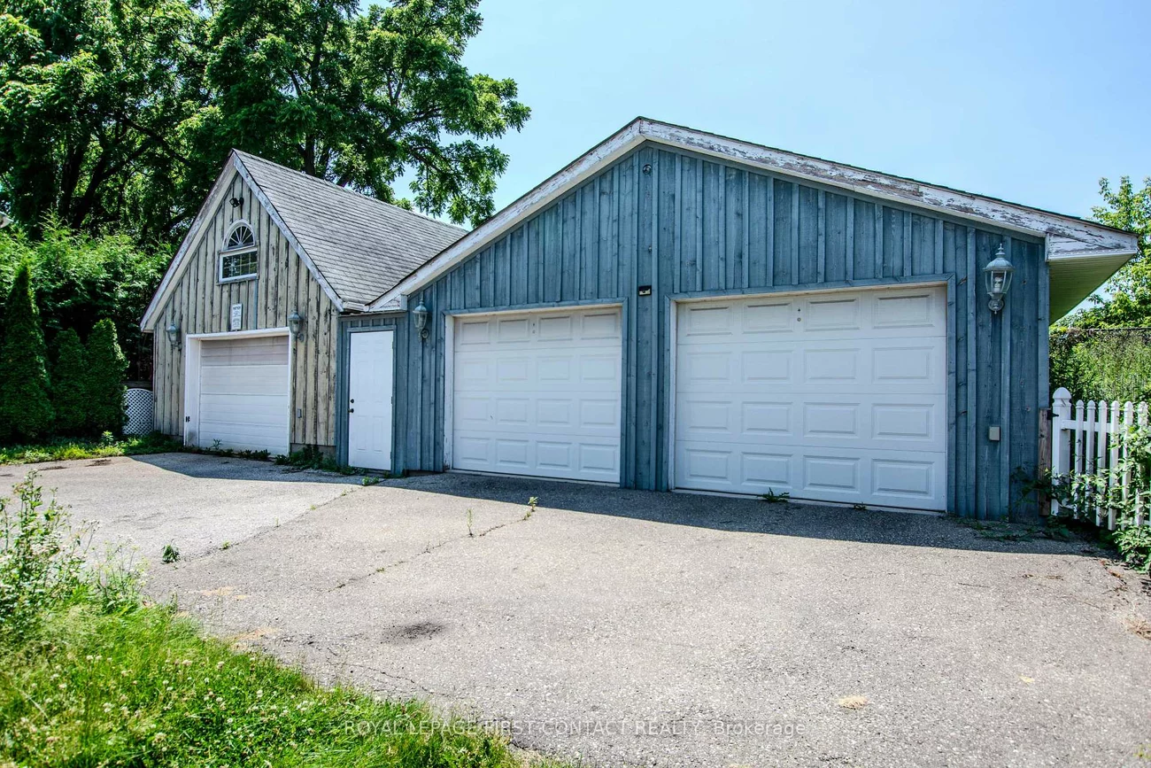 220, Barrie, Bradford, Bradford West Gwillimbury