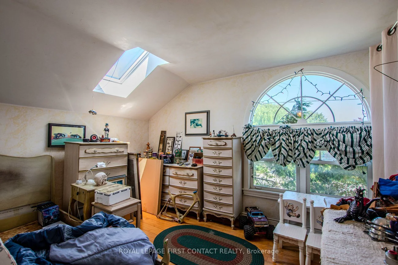 220, Barrie, Bradford, Bradford West Gwillimbury