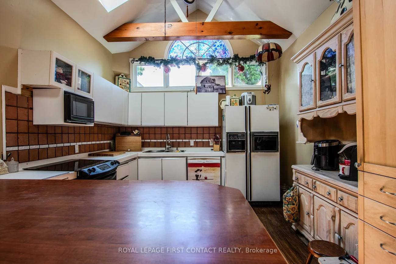 220, Barrie, Bradford, Bradford West Gwillimbury