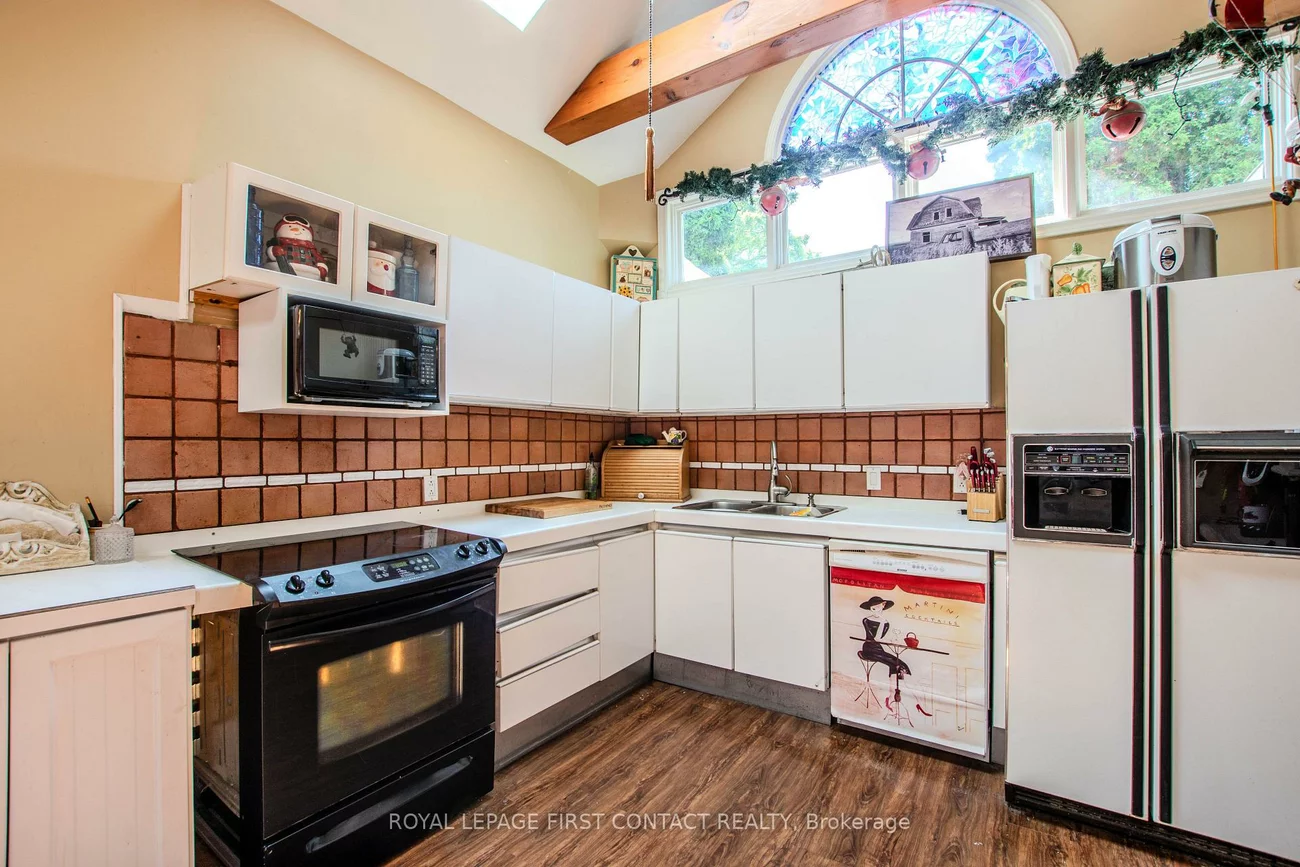 220, Barrie, Bradford, Bradford West Gwillimbury