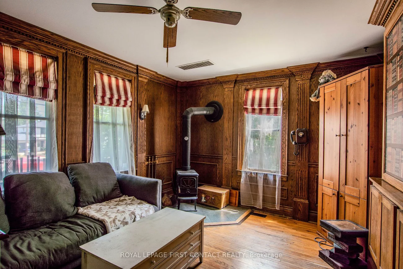 220, Barrie, Bradford, Bradford West Gwillimbury