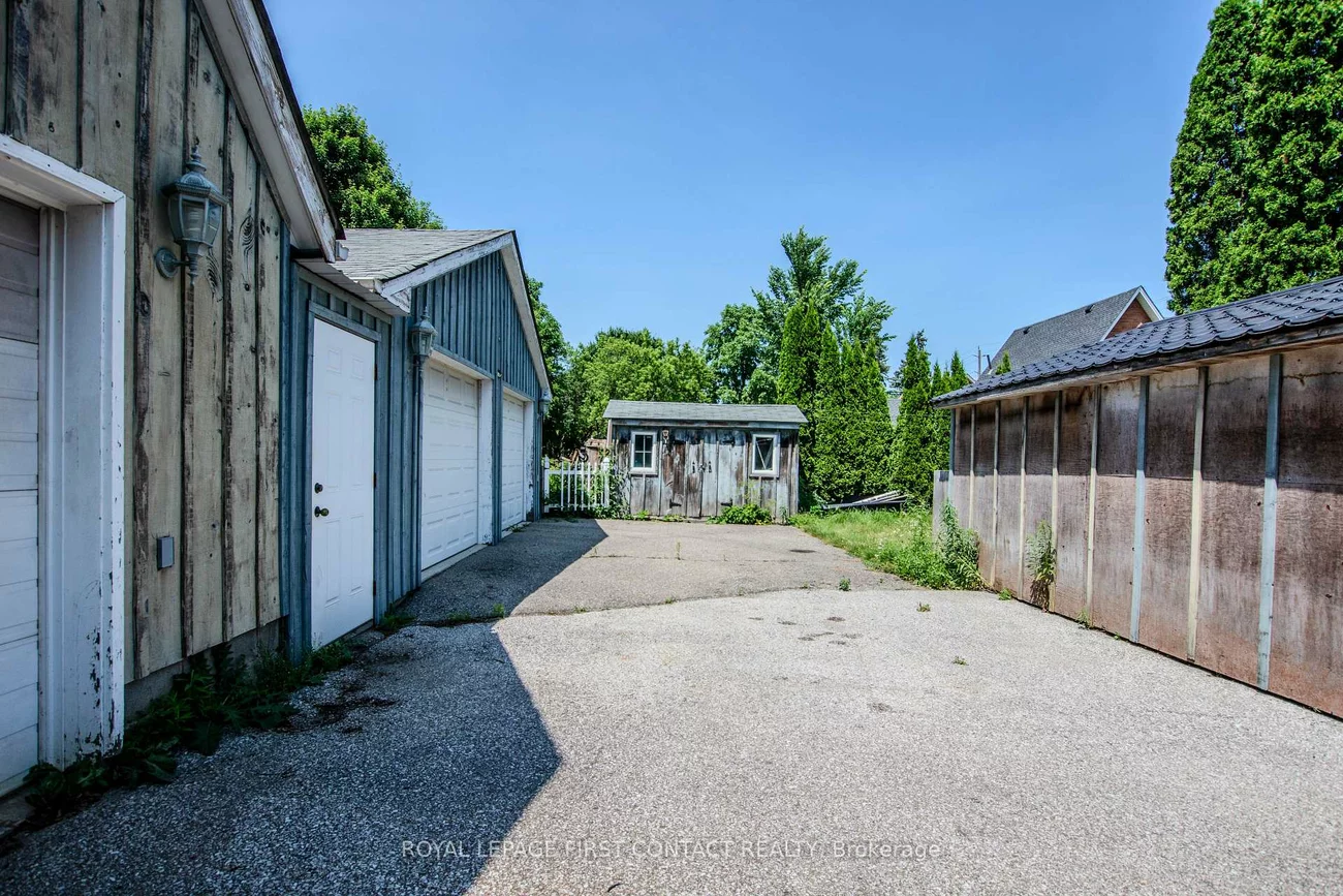 220, Barrie, Bradford, Bradford West Gwillimbury