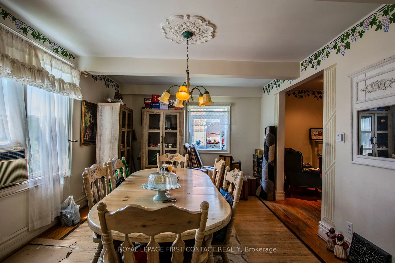 220, Barrie, Bradford, Bradford West Gwillimbury