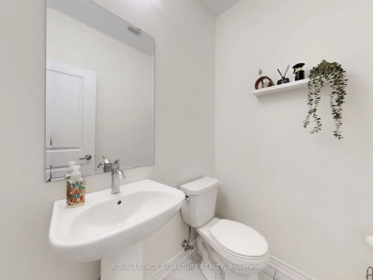 54, Tiberini, Bradford, Bradford West Gwillimbury