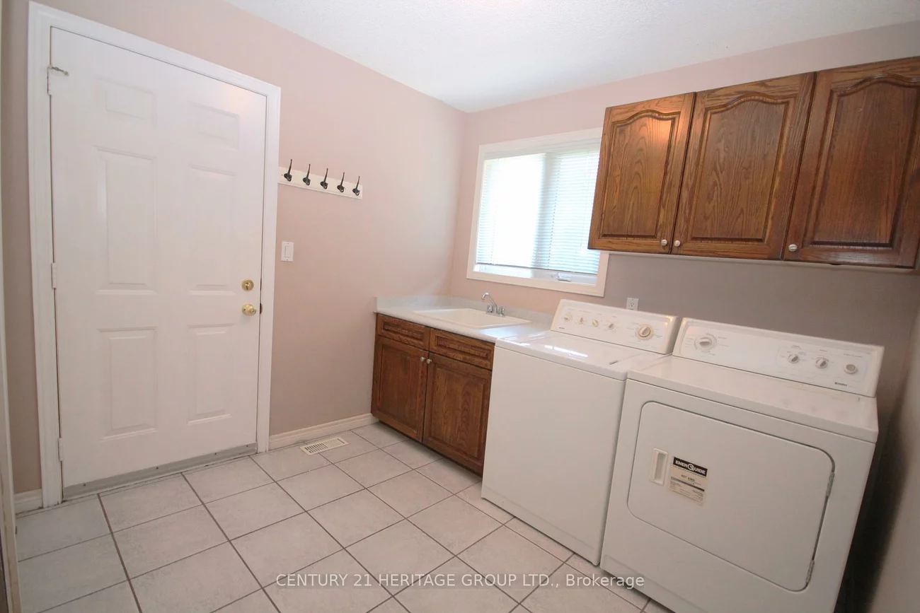 306, Simcoe, Bradford, Bradford West Gwillimbury