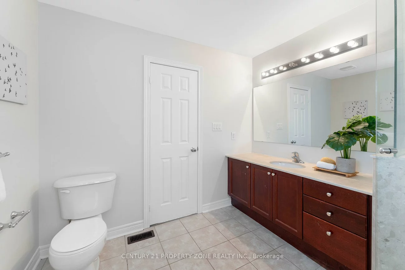9, Booth, Bradford, Bradford West Gwillimbury