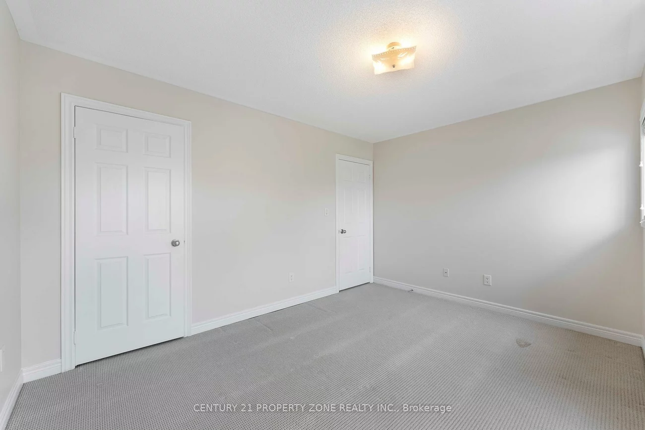 9, Booth, Bradford, Bradford West Gwillimbury