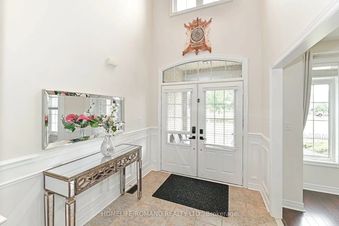 24, Faris, Bradford, Bradford West Gwillimbury
