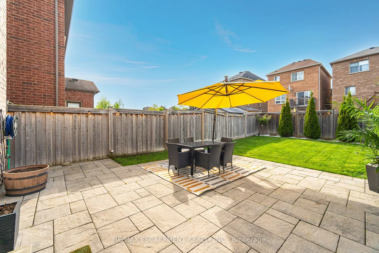 66, Slack, Bradford, Bradford West Gwillimbury