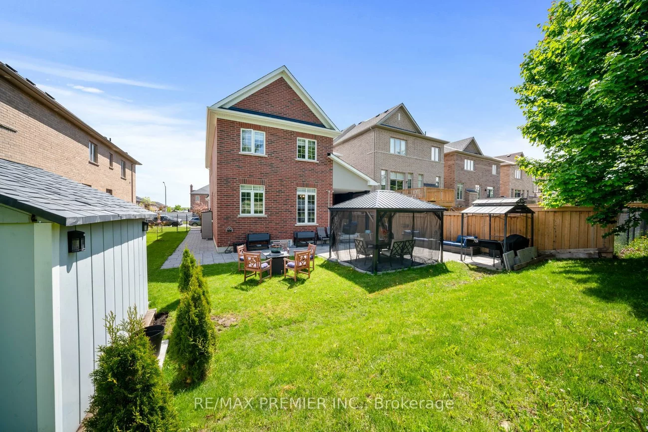 68, Inverness, Bradford, Bradford West Gwillimbury